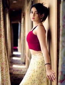 Call Girls In Shaheed Nagar